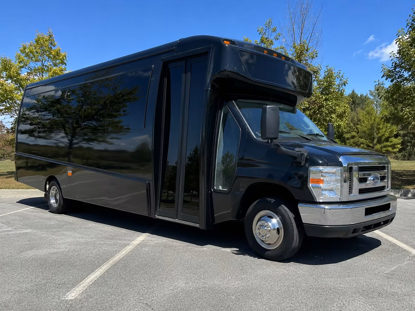 18 passenger minibus