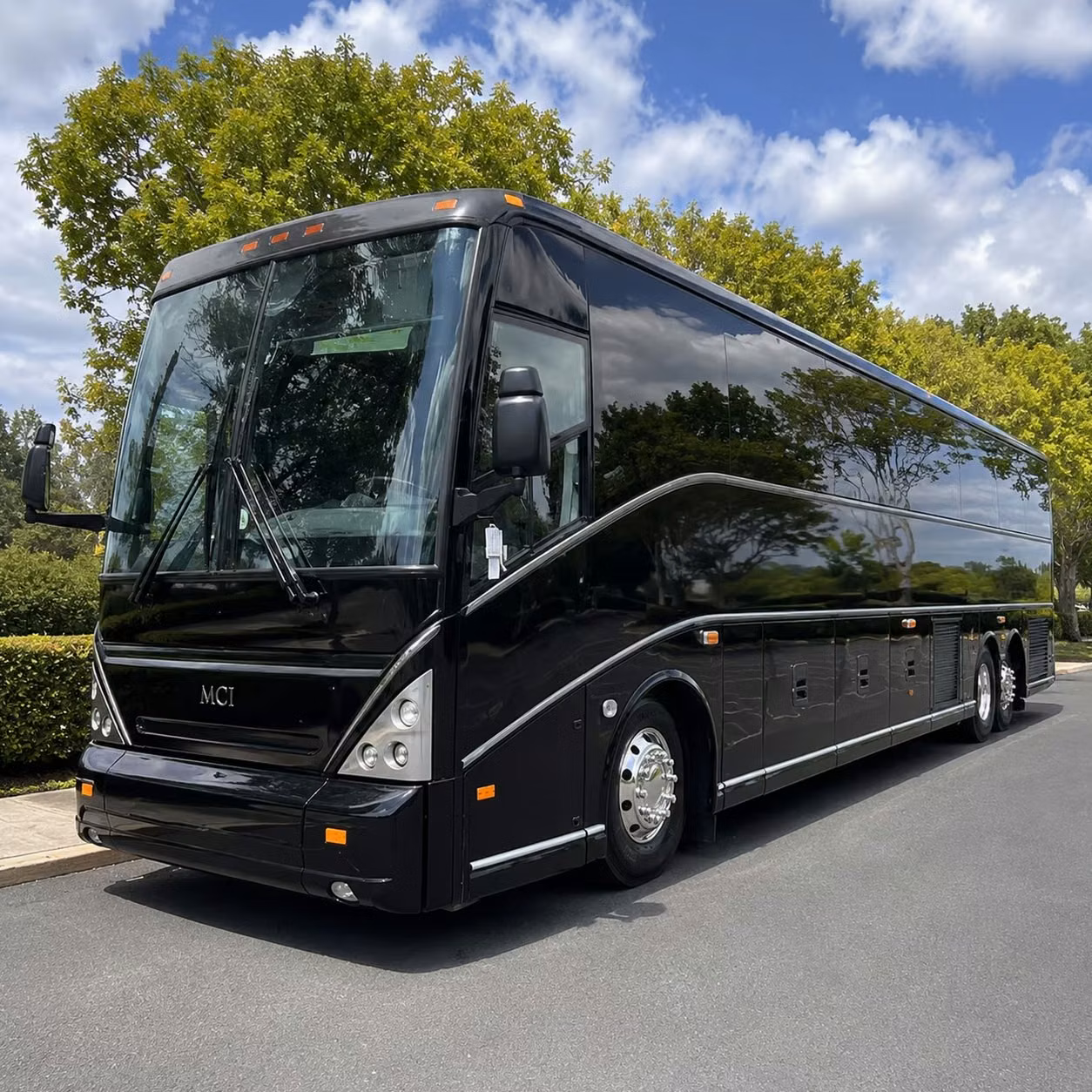 employee shuttle services along syracuse s busiest commuter corridors