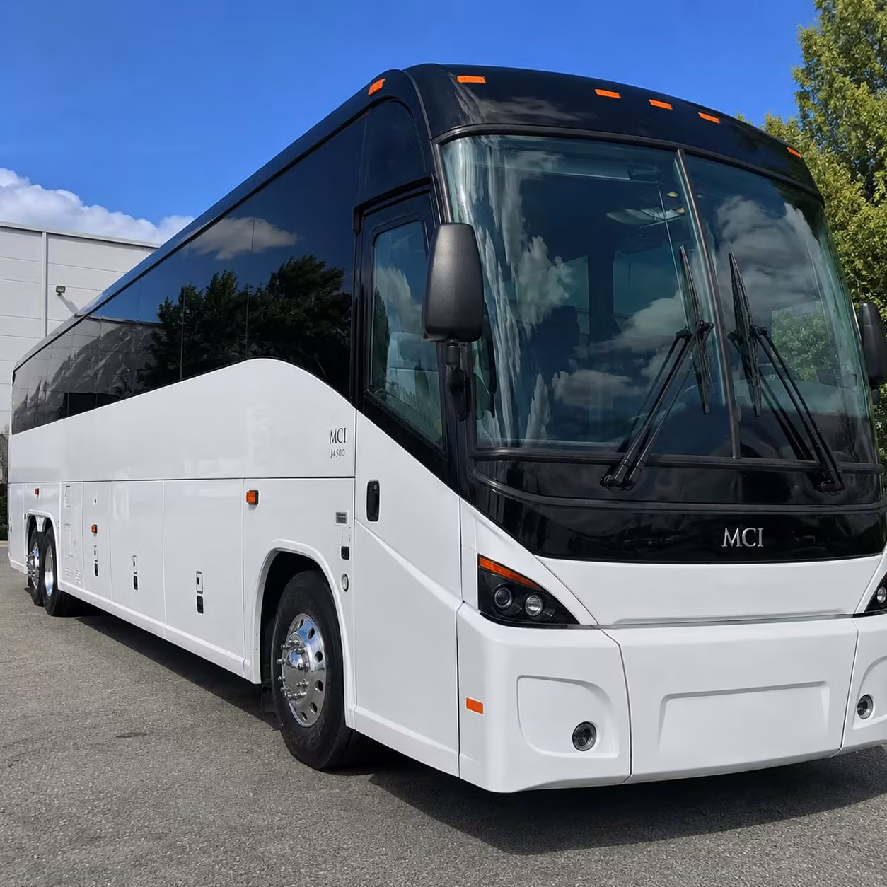 school and university group airport transportation in syracuse