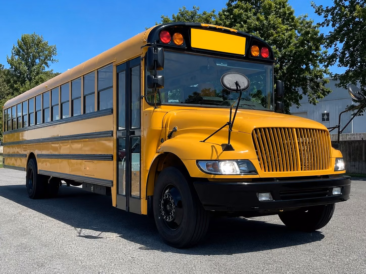 syracuse school bus rental
